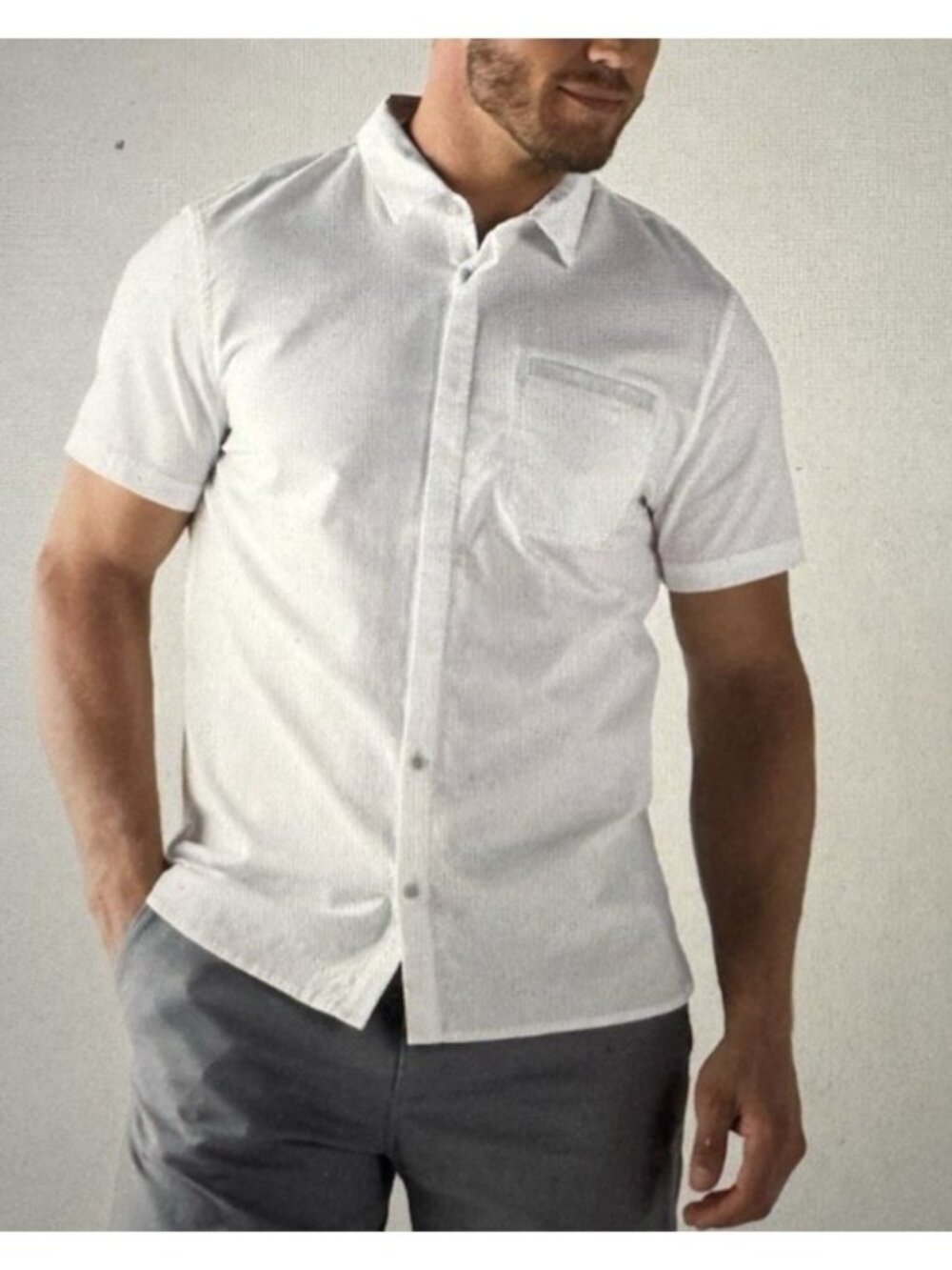 Lululemon Men Summer Fridays Button Down White Short Sleeve Shirt Medium